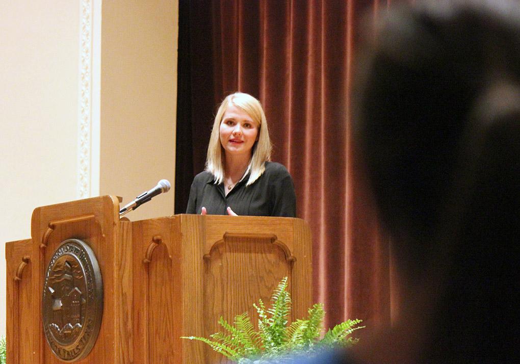 Elizabeth Smart answers Julie Terry's, local stay at home mom, question about ways that anyone can help with this cause and spread awareness. Photo by Rachel Johnson
