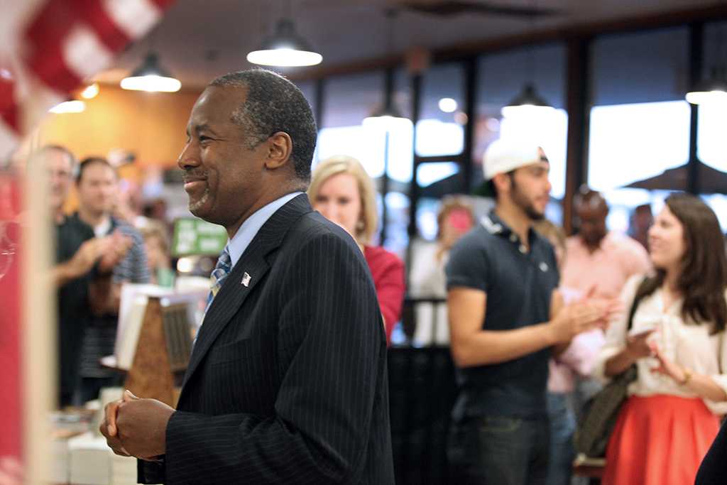 Republican presidential candidate Ben Carson traveled to Wichita Falls for a book signing on Oct. 20 2015. Photo by Gabriella Solis.