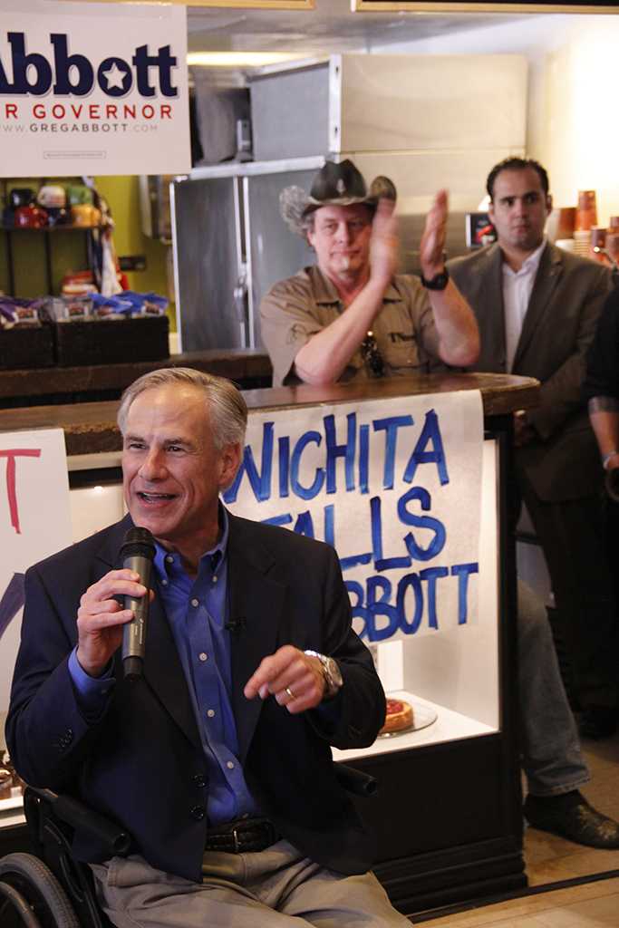 Gubernatorial hopeful Greg Abbott spoke to the locals of Wichita Falls at the 8th Street Coffee House in Wichita Falls, Feb. 18. Photo by Sam Croft.