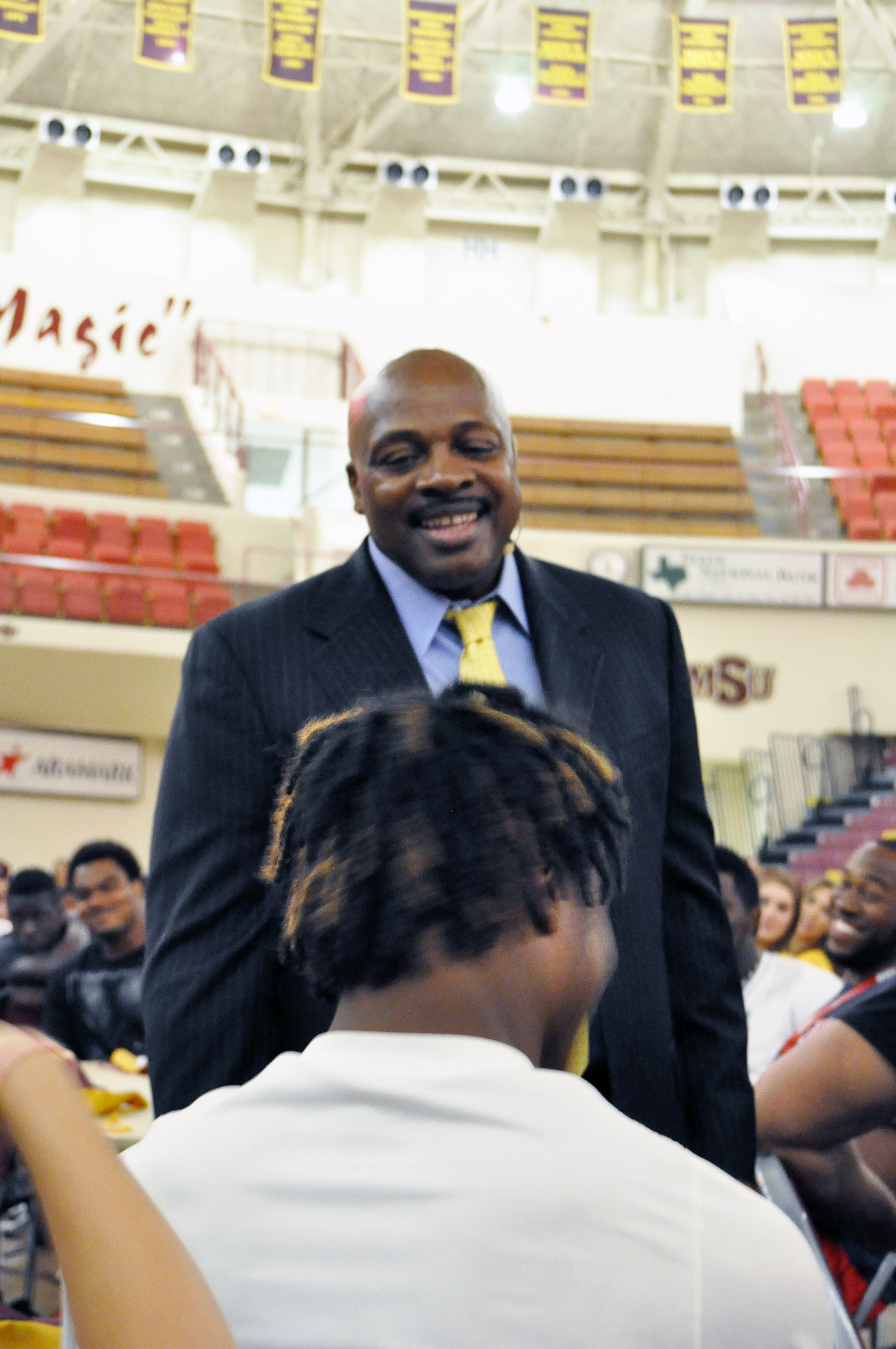 The Real 'Coach Carter' Encourages Student Athletes – The Wichitan