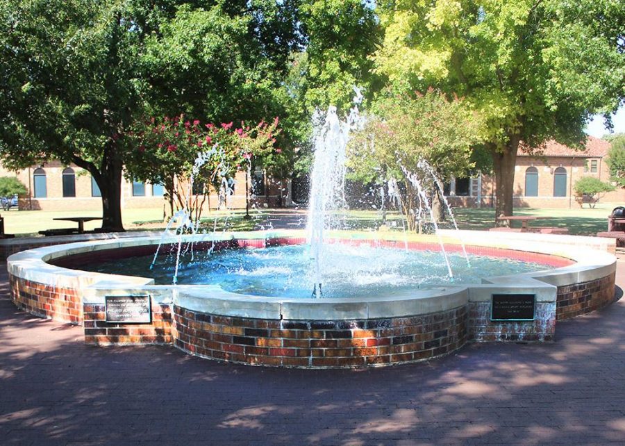 The Bolin Fountain is turned on again on in the 2015 fall semester after being off for two years due to stage 4 and 5 drought along with broken parts. The foutain is located in the middle of the quad between Dillard, Martin Library, and the Ferguson building. Photo by Rachel Johnson