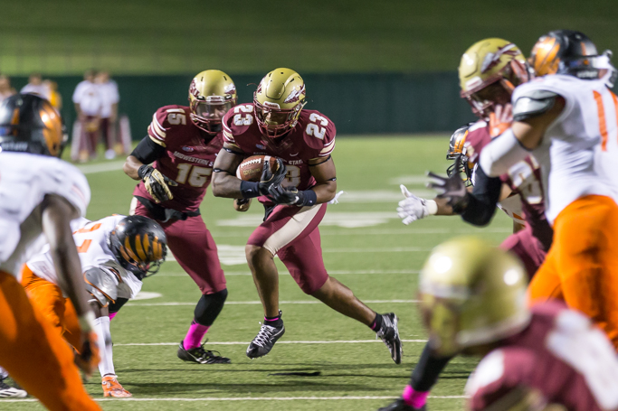 Nicholas Gabriel running for a down at the Homecoming football game against UTPB. Photo by Izziel Latour