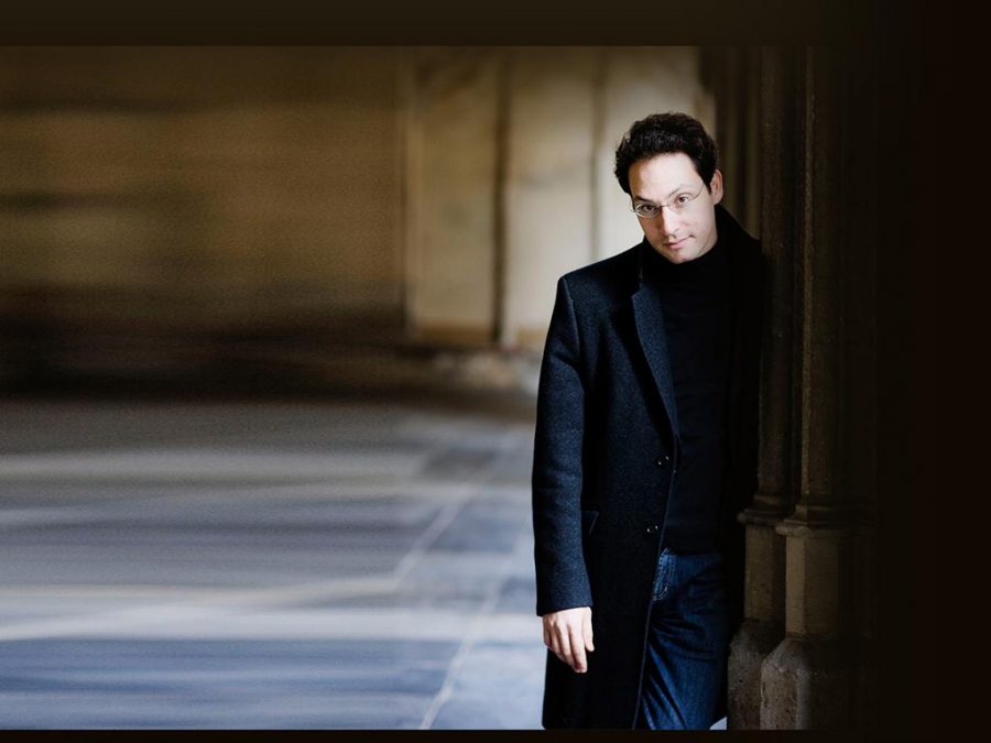 Shai Wosner, pianist, will be performing in Akin Auditorium on Oct. 13.