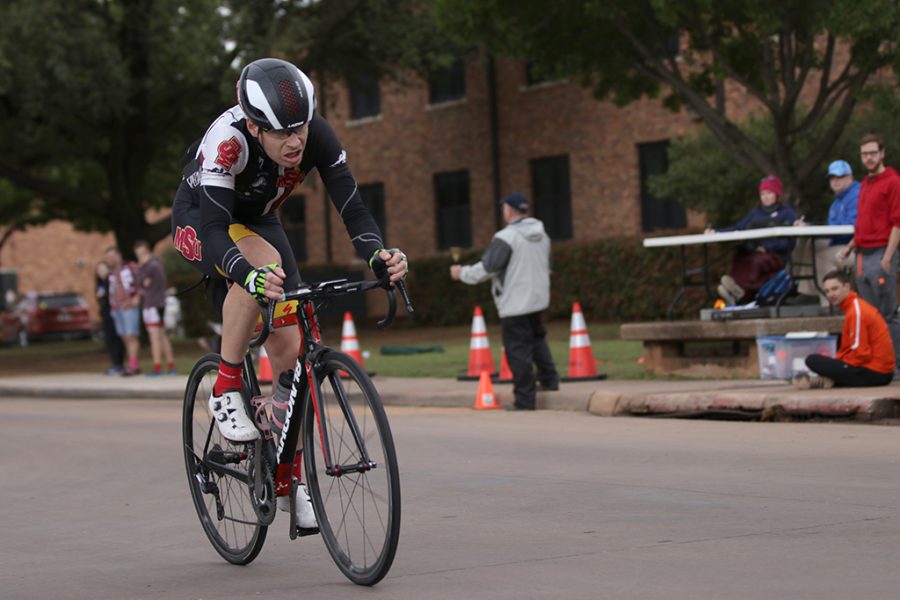 Bill Ash, accounting and finance senior, has a gap in the lead during the 2018 Vuelta del Viento at Midwestern State University on Saturday, April 21, 2018. Photo by Francisco Martinez